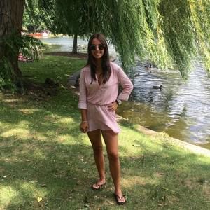 Meet your Posher, Ali